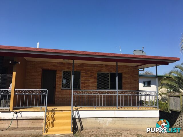 Unit 1/11 Fletcher Street WEST GLADSTONE QLD 4680
