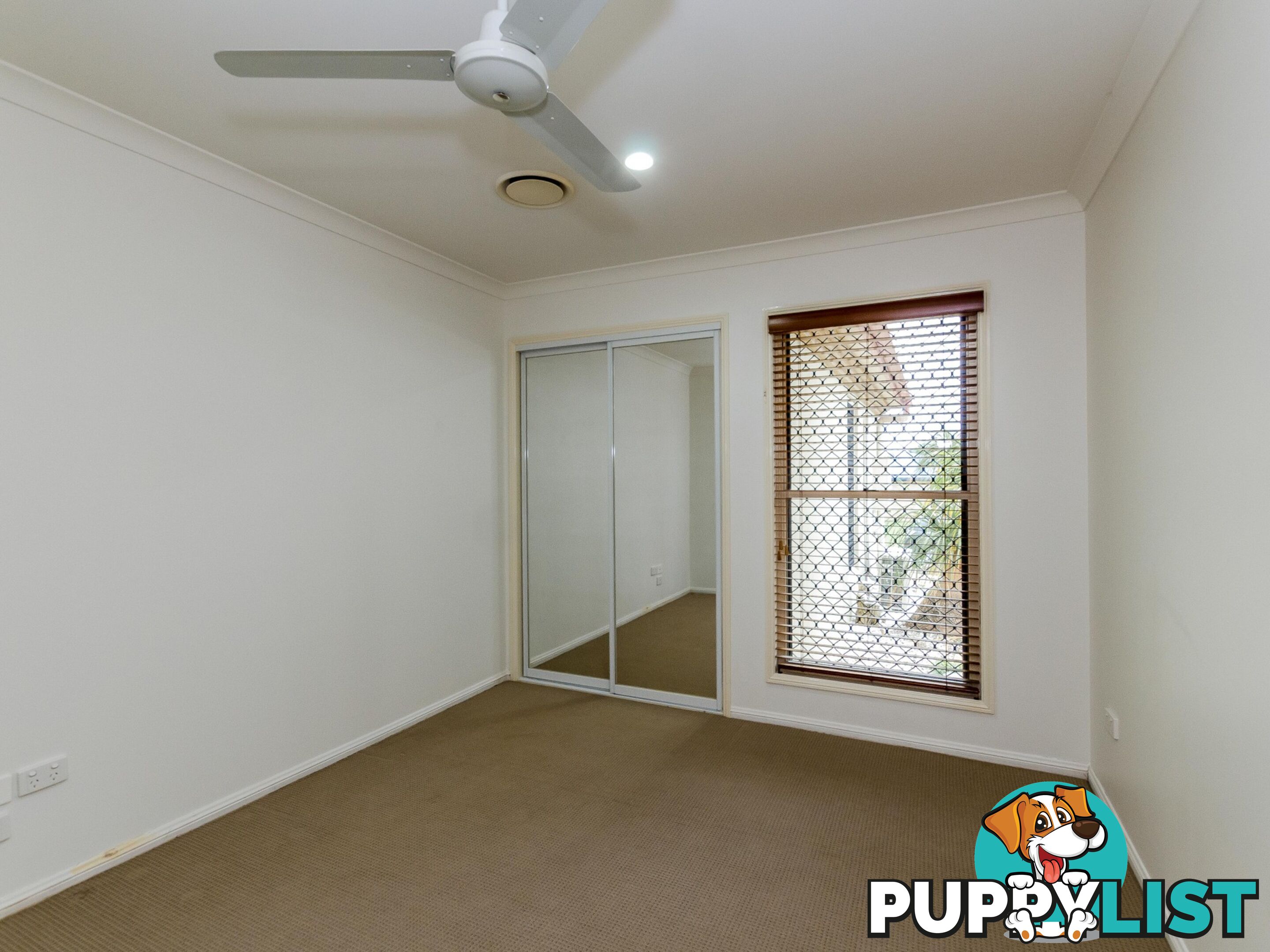 13 Dorinda Close CLINTON QLD 4680