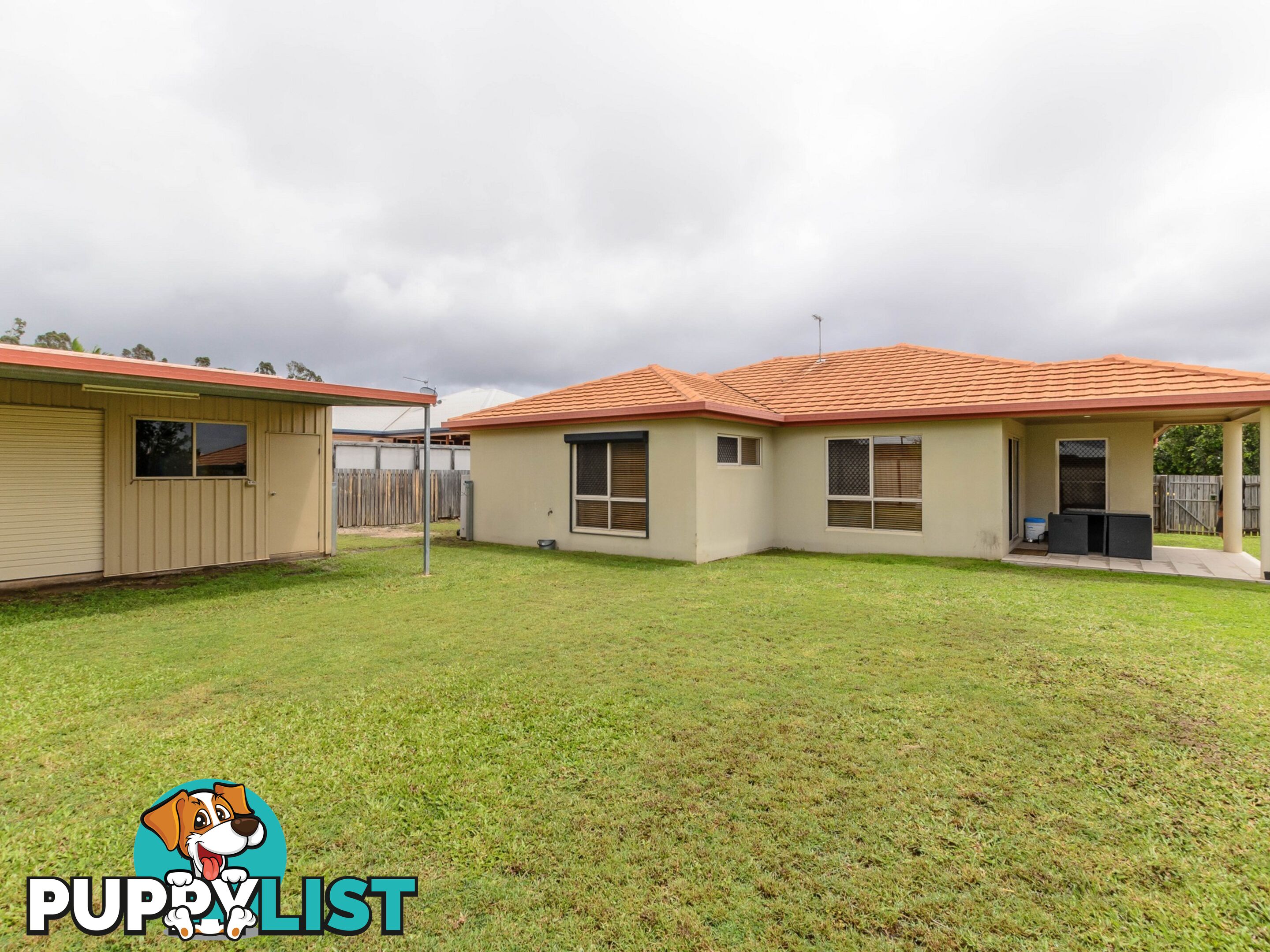 13 Dorinda Close CLINTON QLD 4680