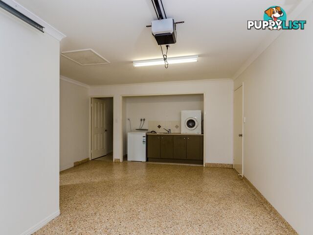 13 Dorinda Close CLINTON QLD 4680