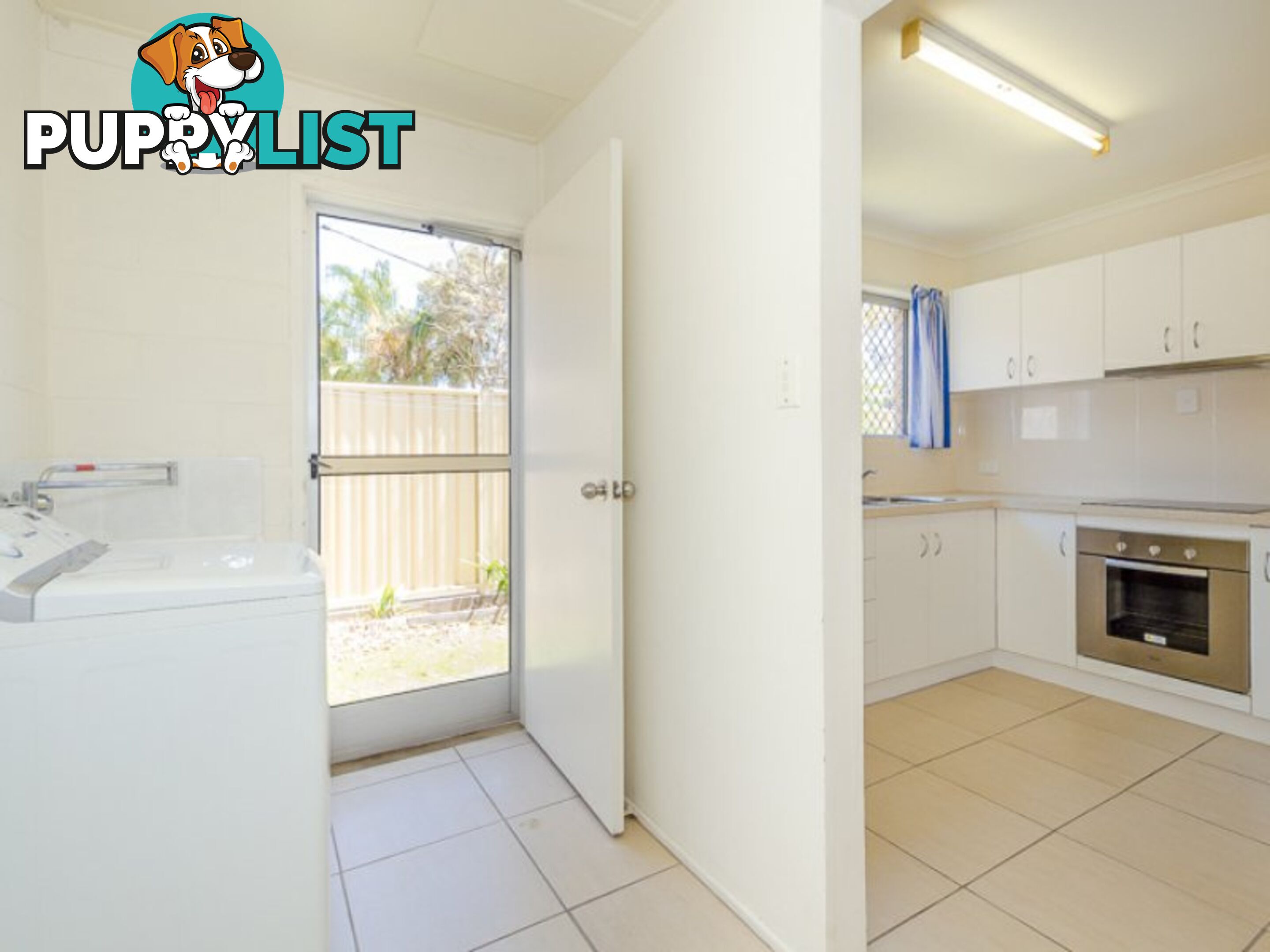 Unit 1-4/9 Cowan Close SOUTH GLADSTONE QLD 4680