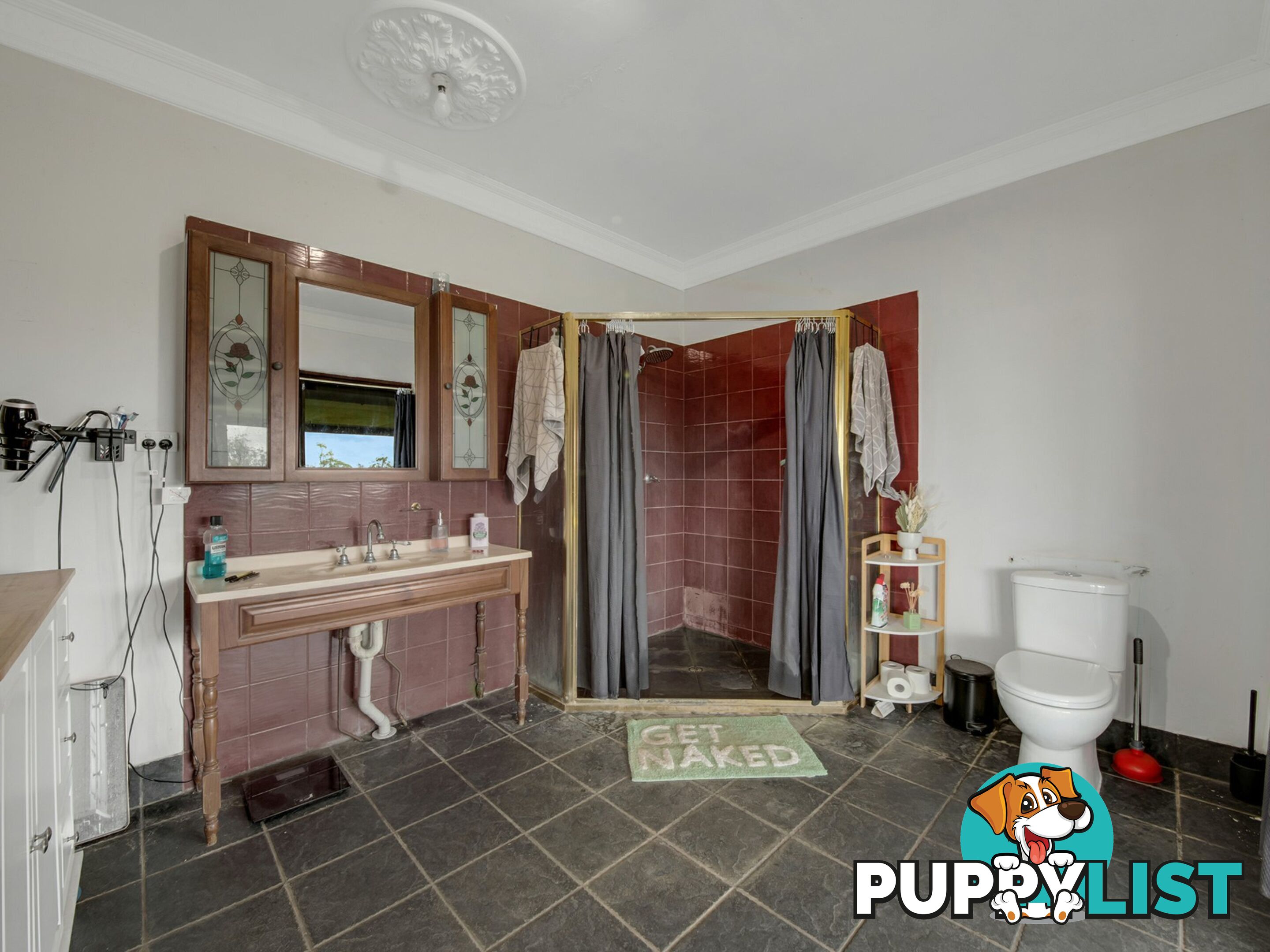 187 Malahoff Rd WEST STOWE QLD 4680