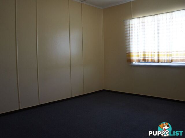 34 Wood Street BARNEY POINT QLD 4680