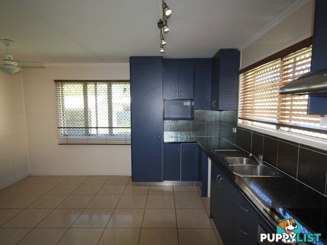 18 Busteed Street WEST GLADSTONE QLD 4680