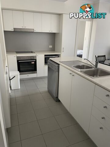 Unit 242/75 Central Lane GLADSTONE CENTRAL QLD 4680