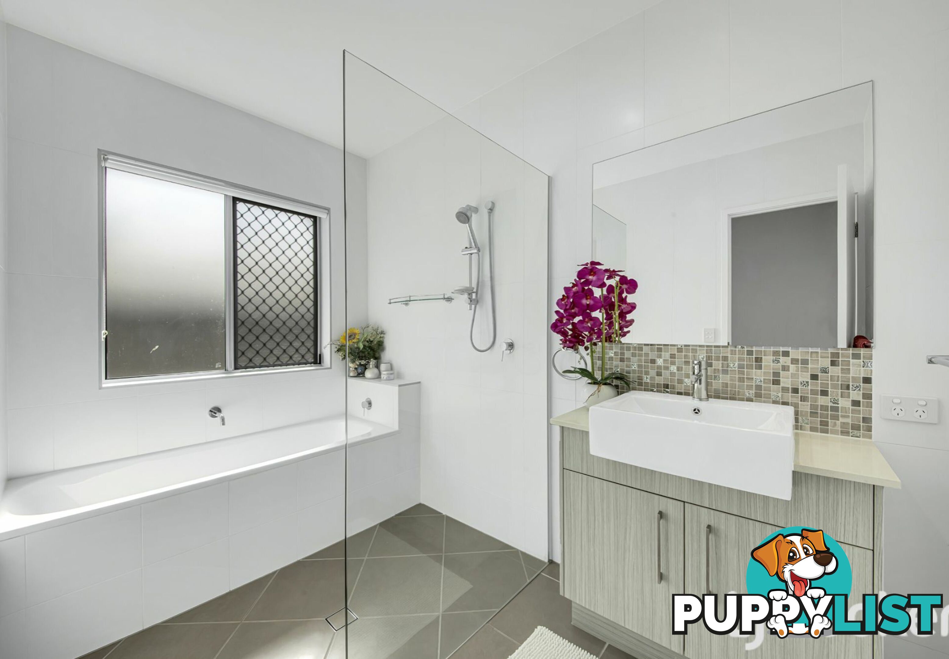 28 Orchard Drive KIRKWOOD QLD 4680