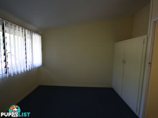 Unit 8/21 Charles Street WEST GLADSTONE QLD 4680