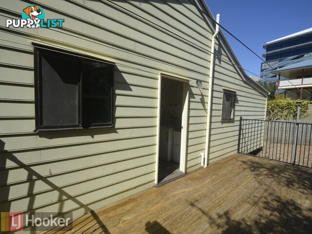 63 Auckland Street GLADSTONE CENTRAL QLD 4680