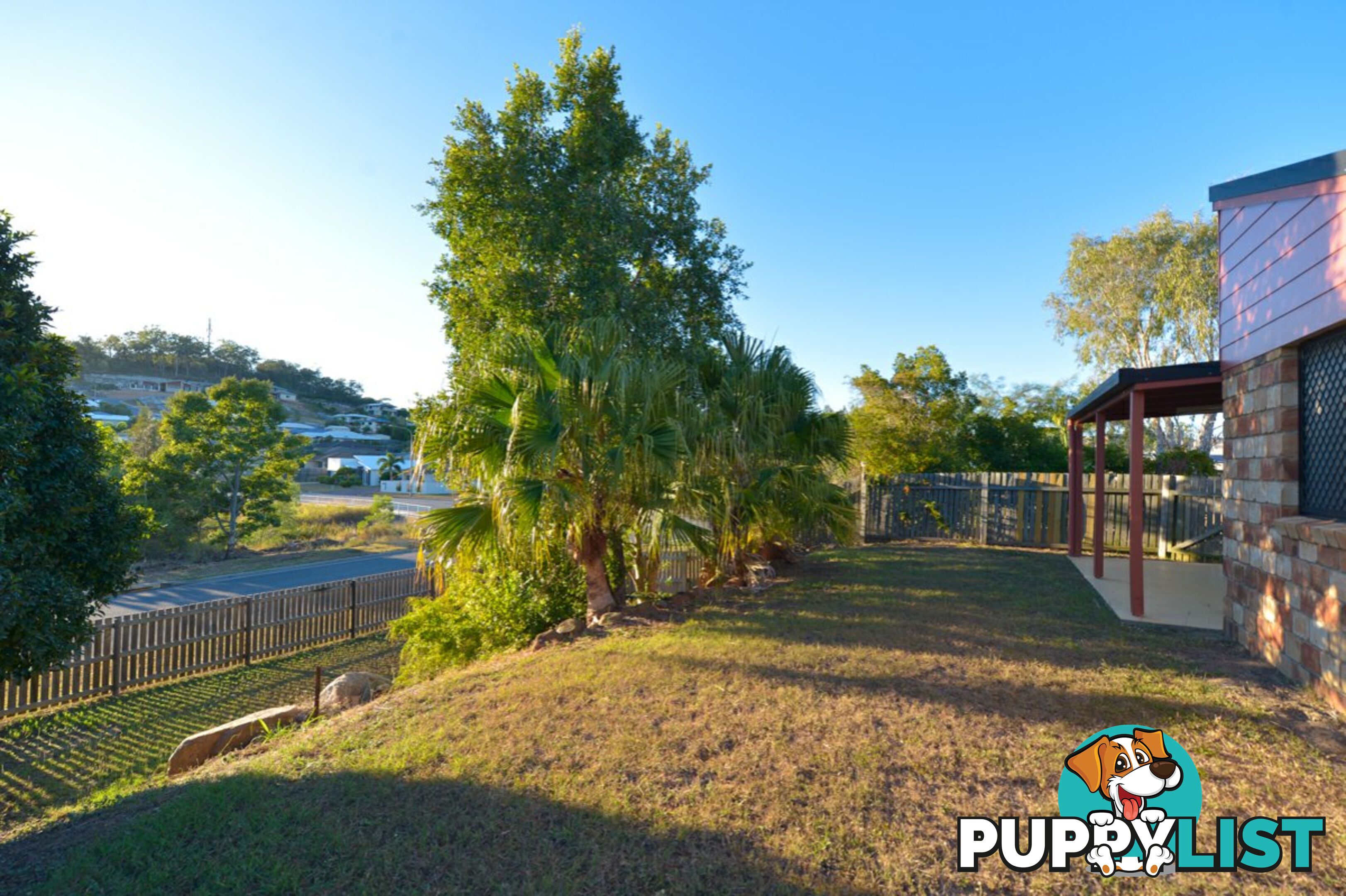 1 Eungella Parade CLINTON QLD 4680