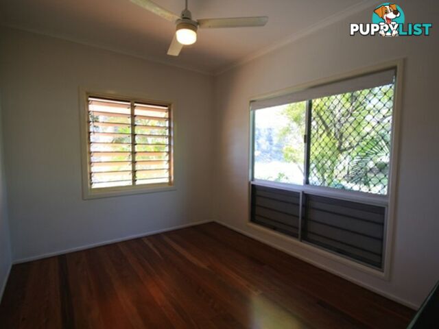 6 Flounder Crescent TOOLOOA QLD 4680