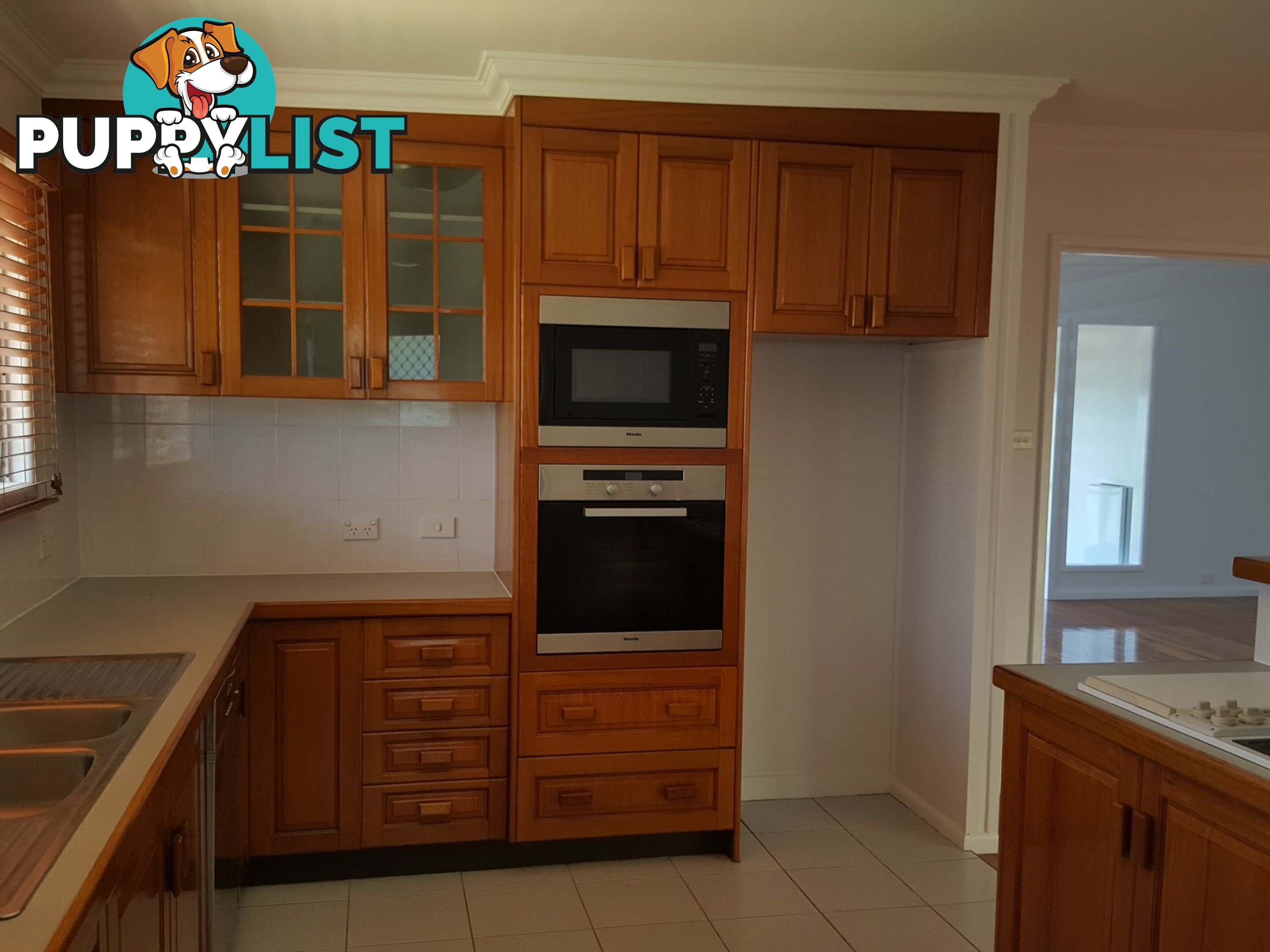 25 The Esplanade BARNEY POINT QLD 4680