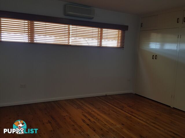 25 The Esplanade BARNEY POINT QLD 4680