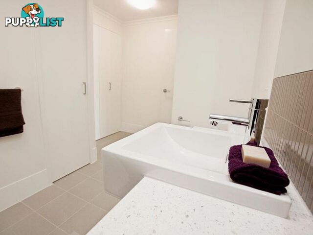 Unit 241/75 Central Lane GLADSTONE CENTRAL QLD 4680