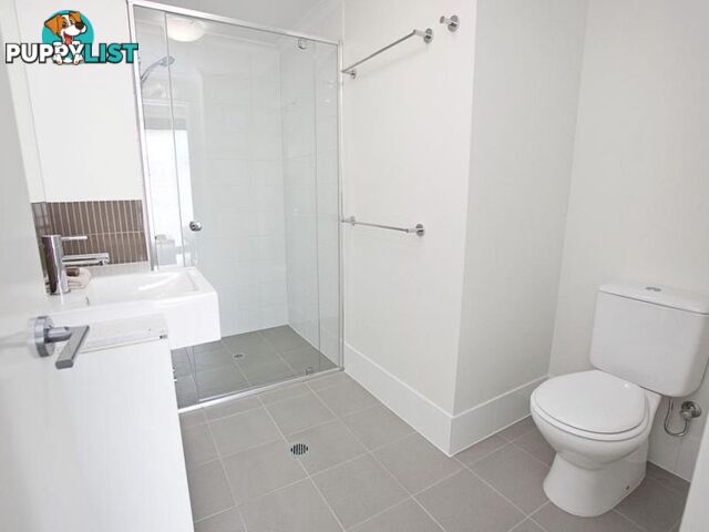 Unit 241/75 Central Lane GLADSTONE CENTRAL QLD 4680