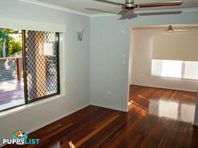 4 School Street TANNUM SANDS QLD 4680