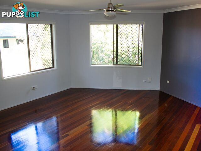 4 School Street TANNUM SANDS QLD 4680