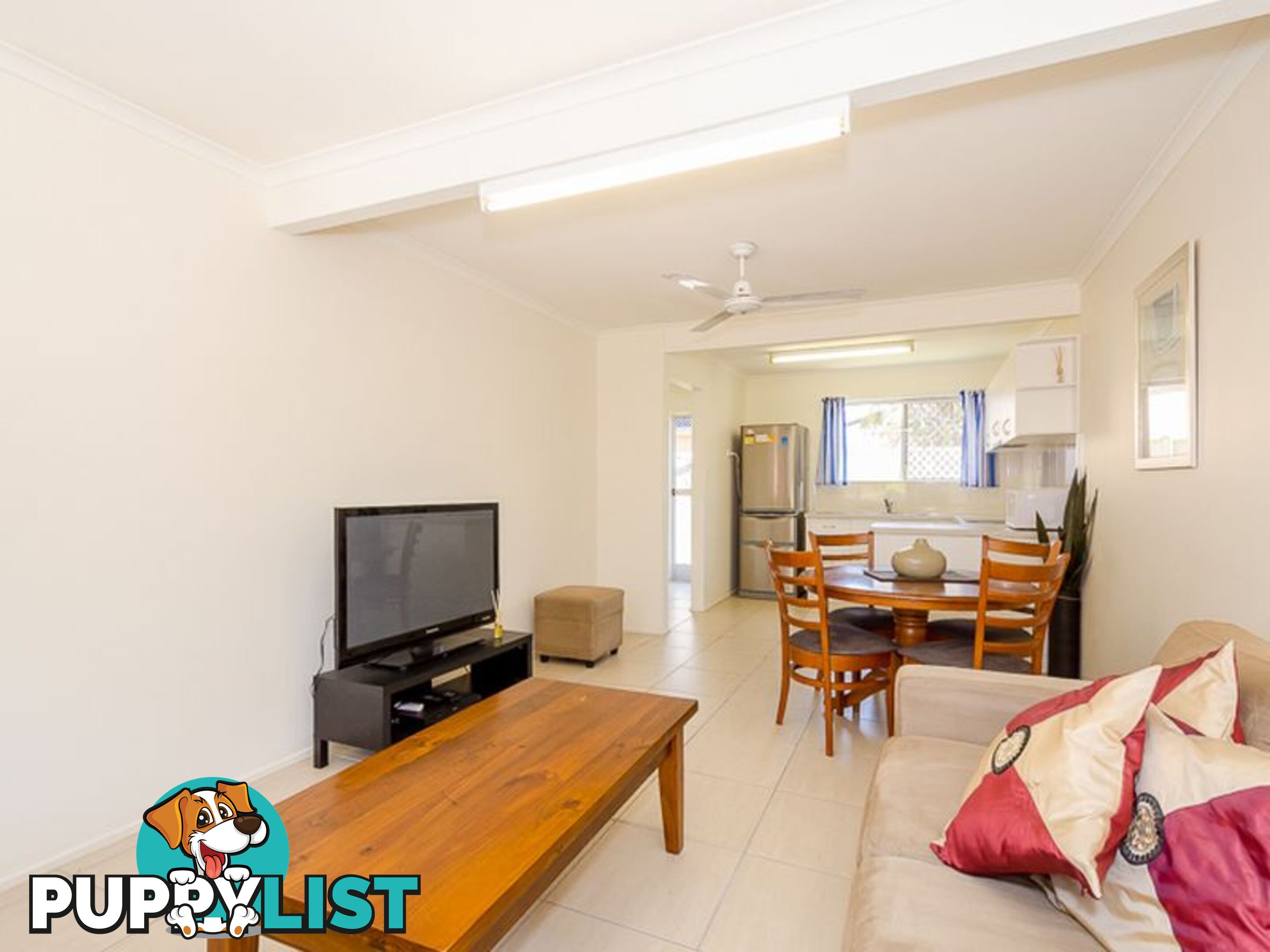 Unit 1/9 Cowan Close SOUTH GLADSTONE QLD 4680