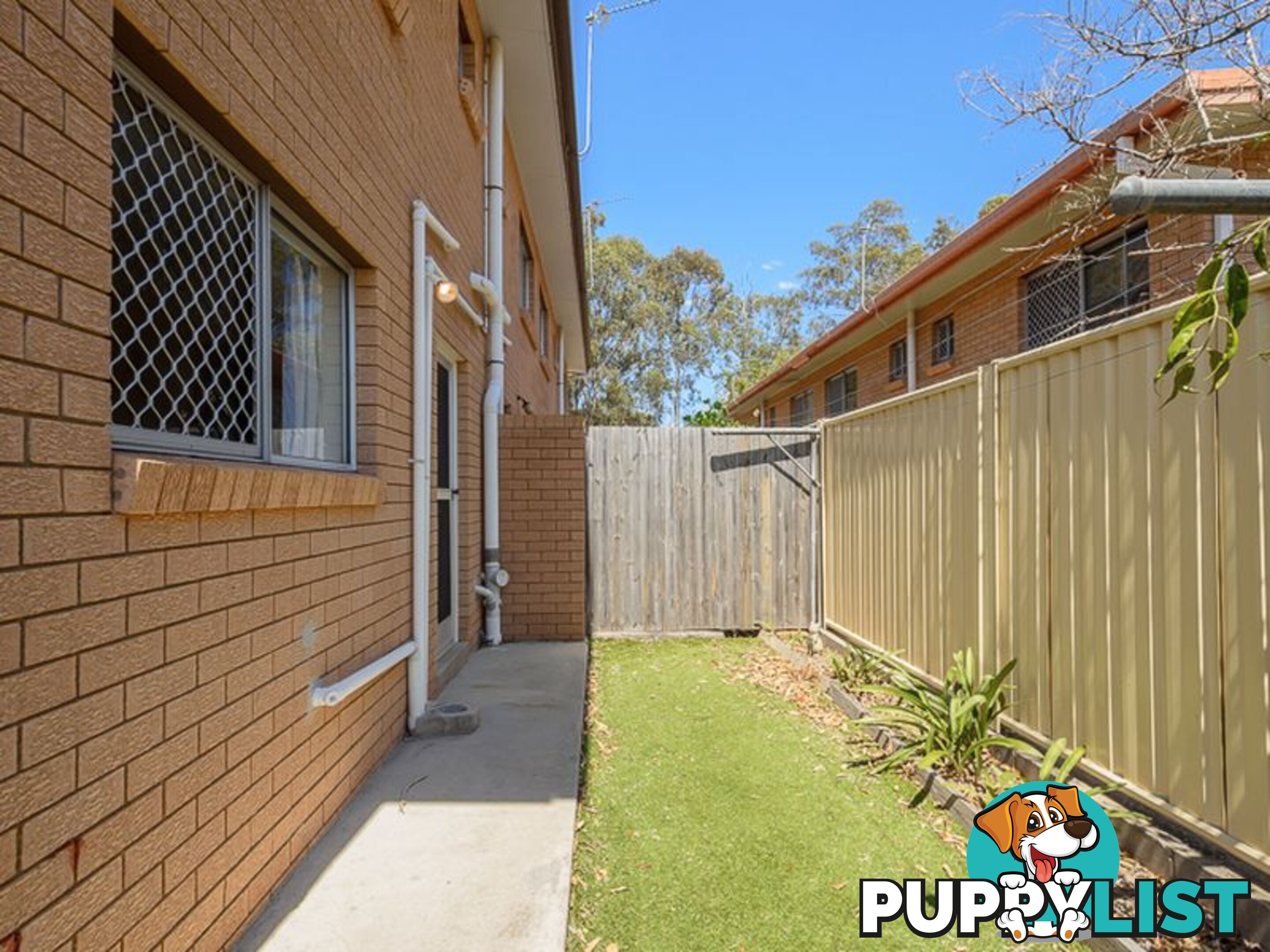 Unit 1/9 Cowan Close SOUTH GLADSTONE QLD 4680