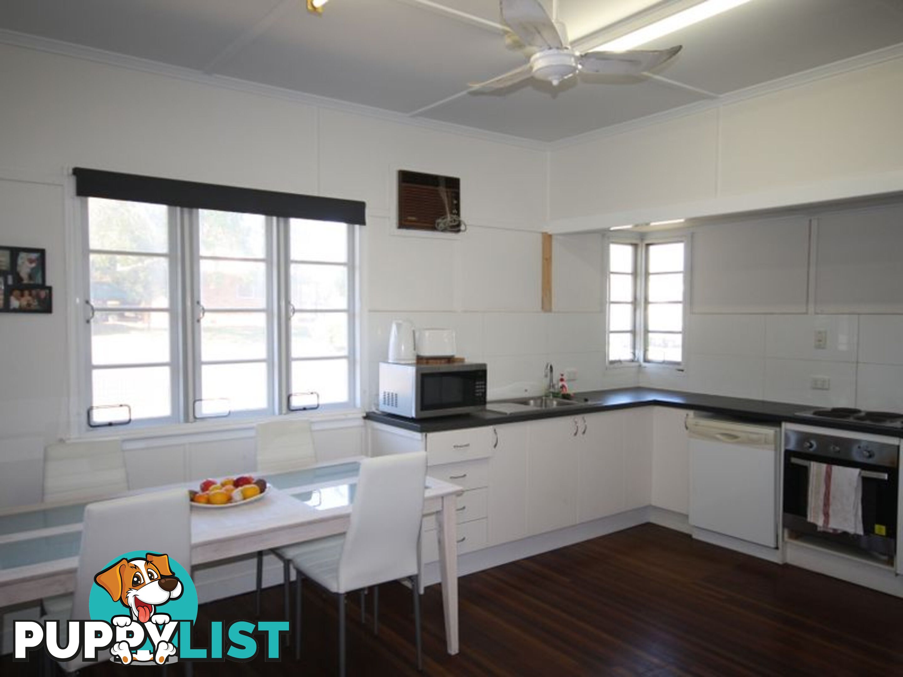 17 Friend Street BARNEY POINT QLD 4680