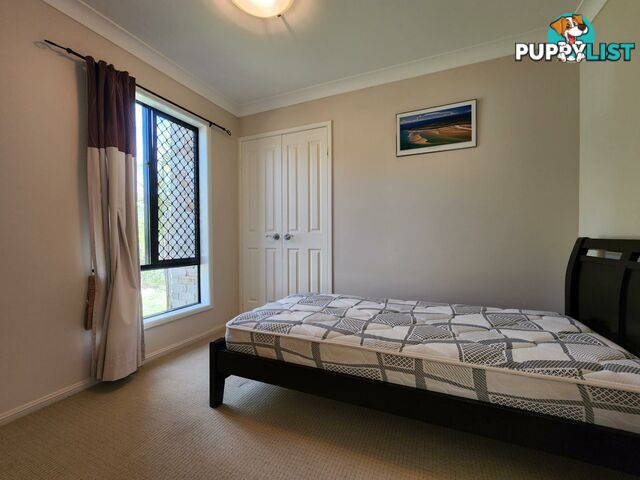 14 Dolphin Terrace SOUTH GLADSTONE QLD 4680