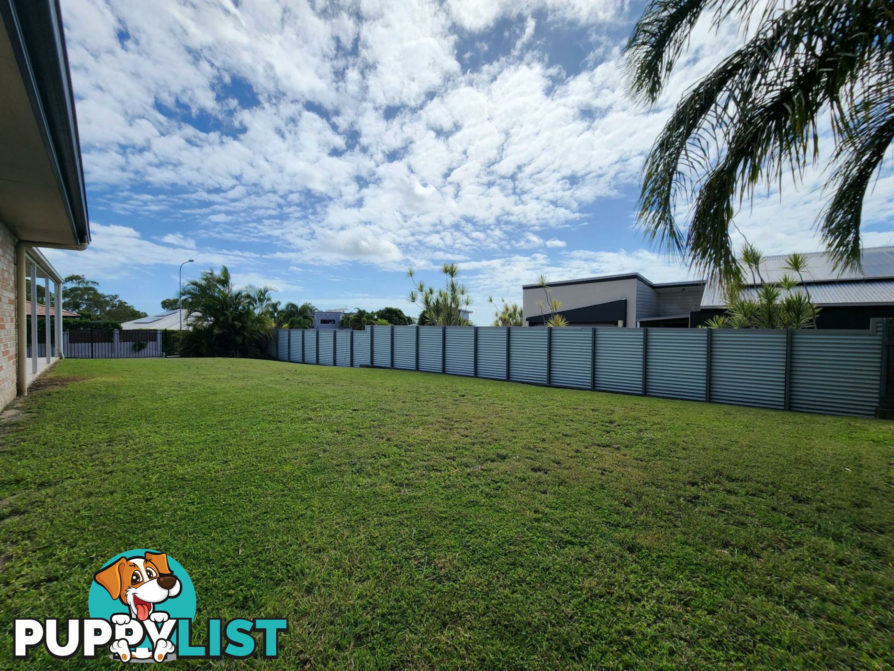 14 Dolphin Terrace SOUTH GLADSTONE QLD 4680