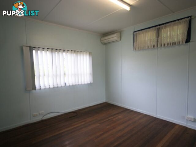 2 Murray Street WEST GLADSTONE QLD 4680