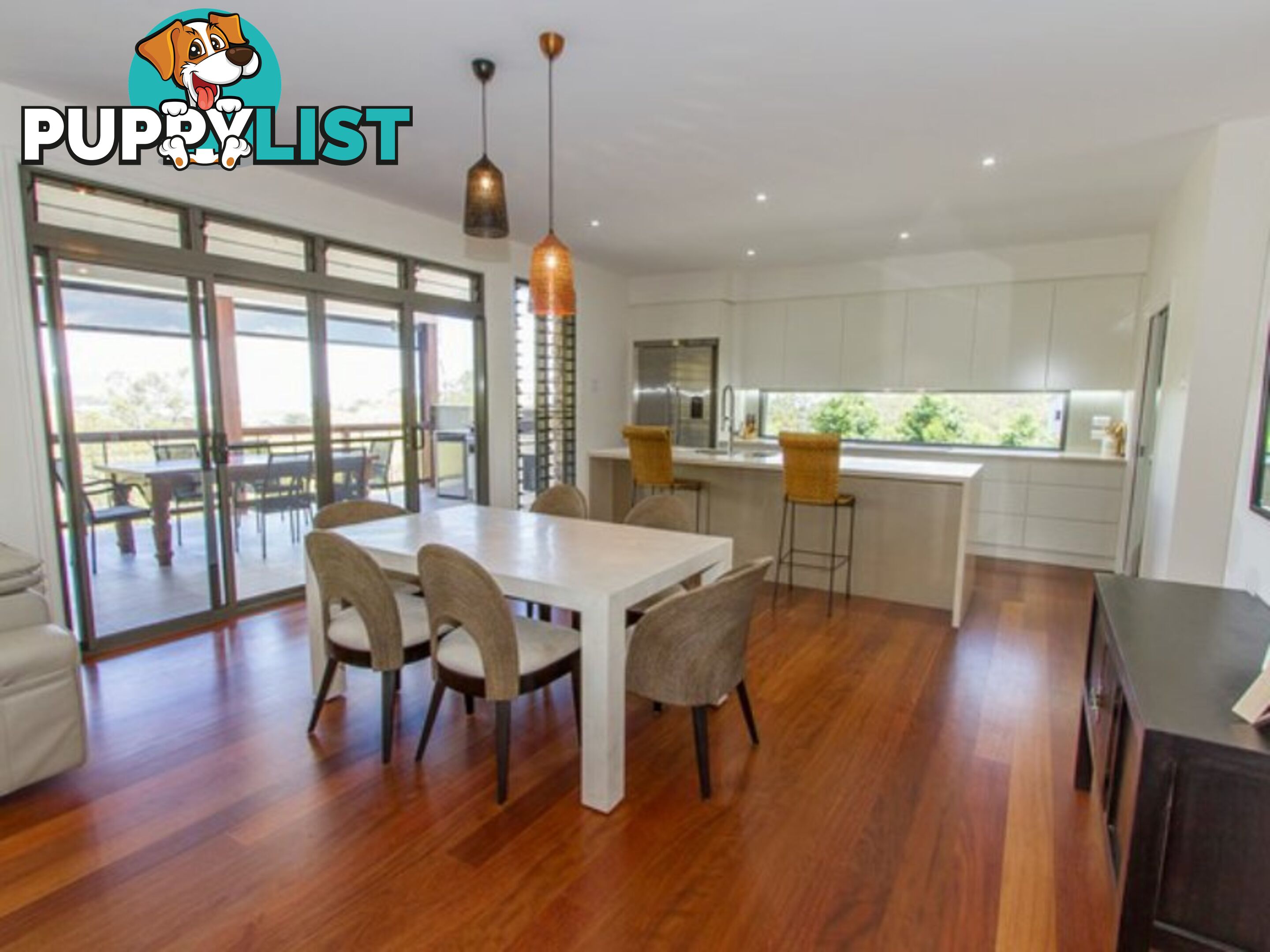 25 West Ridge Crescent WEST GLADSTONE QLD 4680