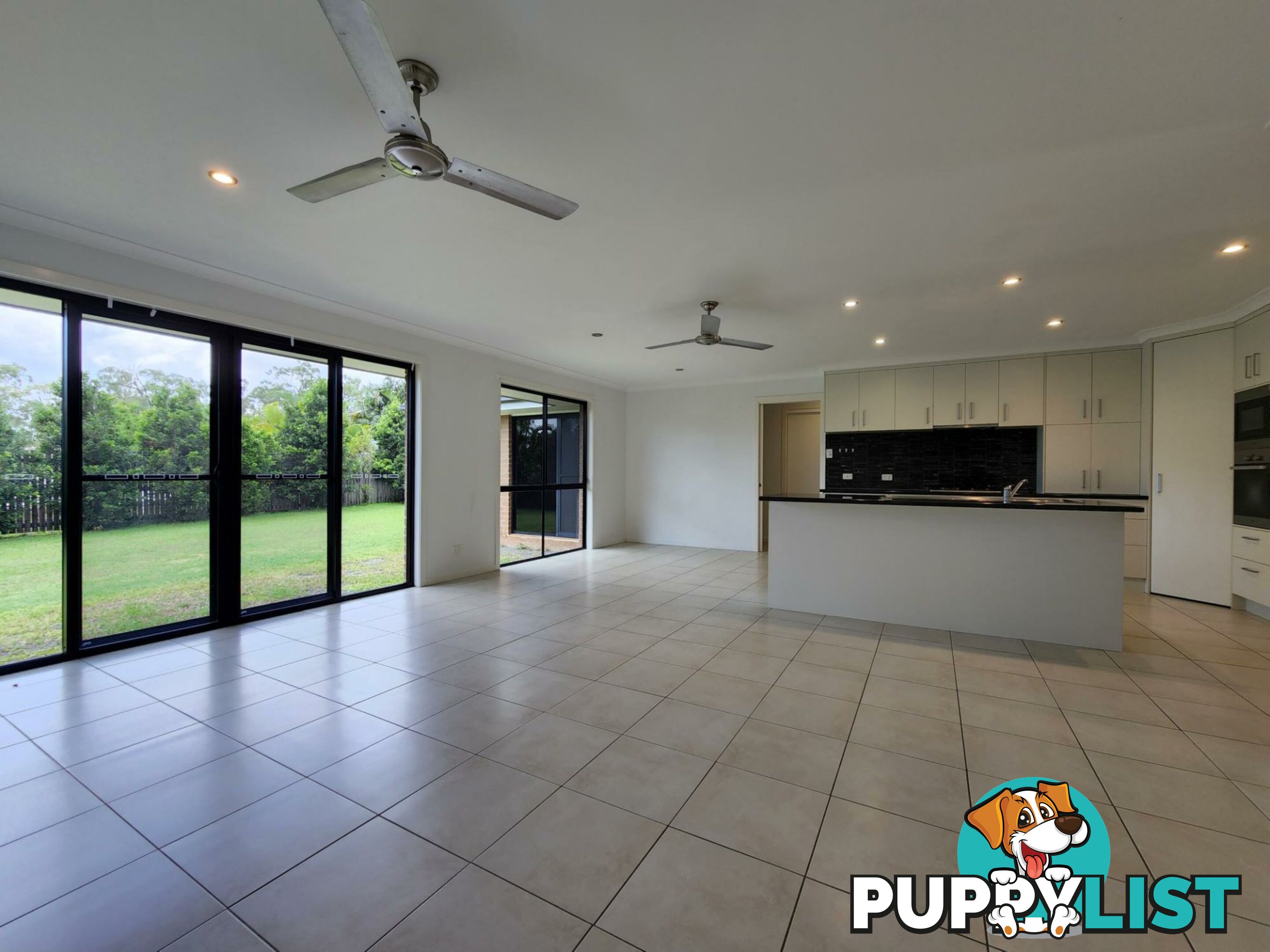 11 Redgum Drive KIRKWOOD QLD 4680