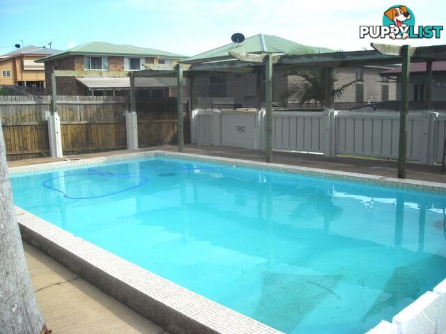 273 Auckland Street SOUTH GLADSTONE QLD 4680