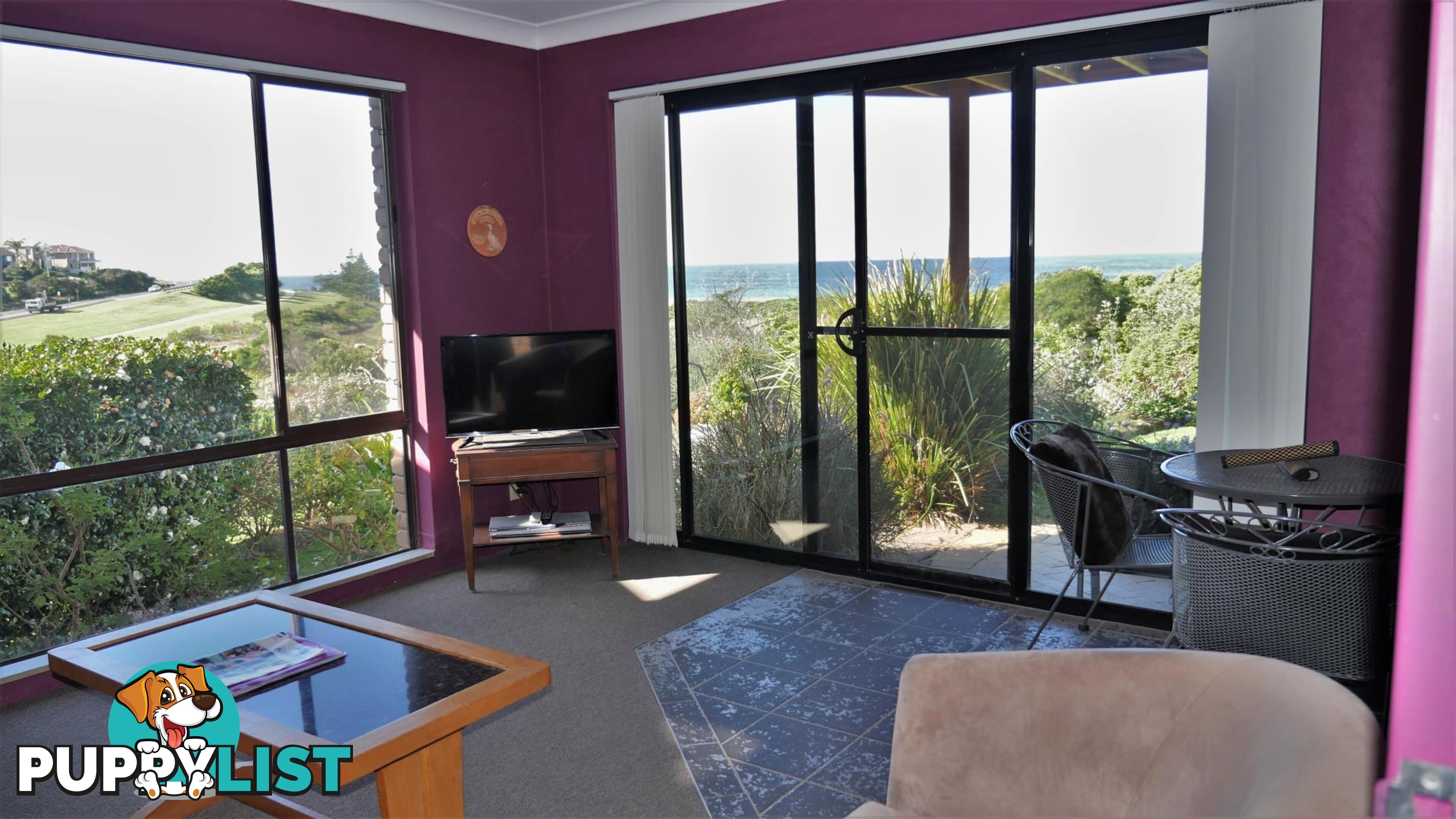 8 Warbler Crescent NORTH NAROOMA NSW 2546