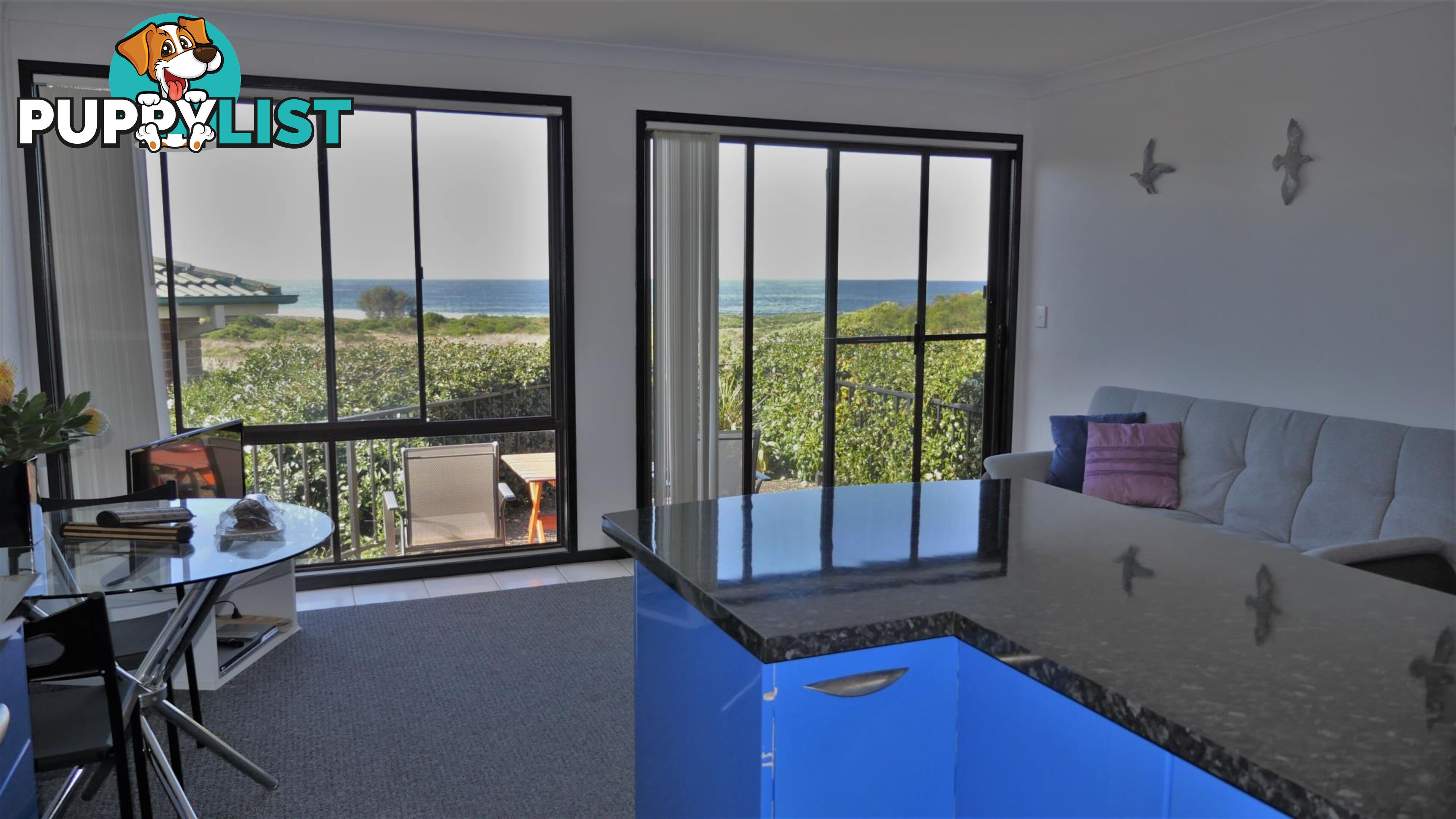 8 Warbler Crescent NORTH NAROOMA NSW 2546