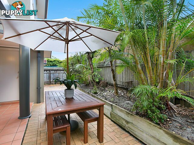 2/11-13 BENNETT STREET HAWKS NEST NSW 2324