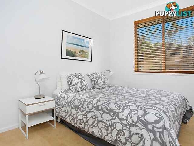 11 Russell Street HAWKS NEST NSW 2324