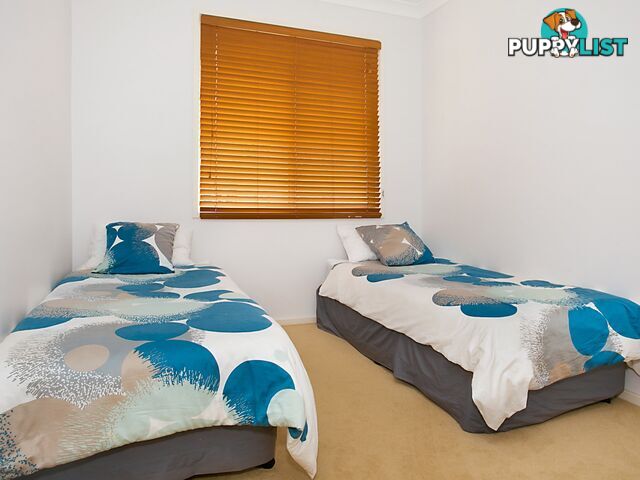 11 Russell Street HAWKS NEST NSW 2324