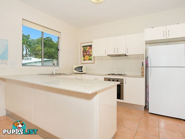 11 Russell Street HAWKS NEST NSW 2324