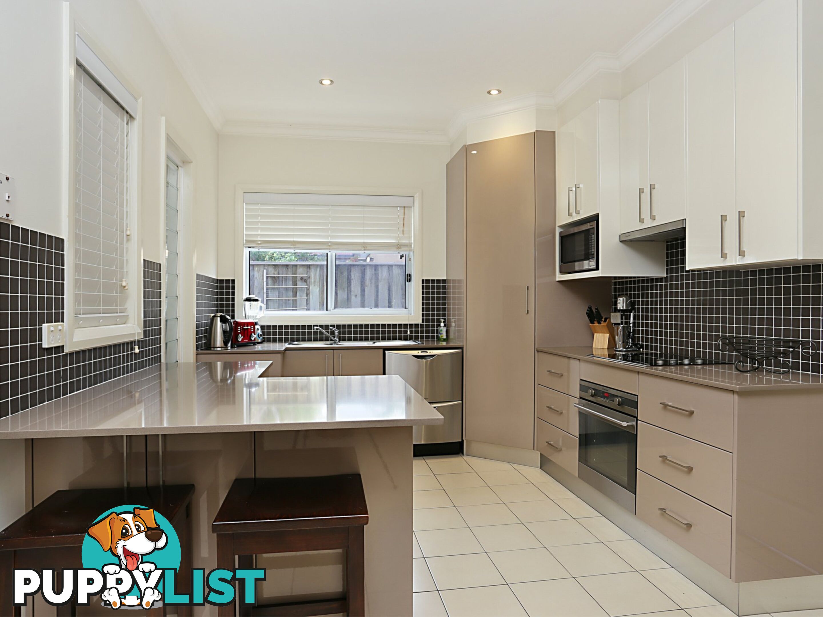 Unit 2/17 Bennett Street HAWKS NEST NSW 2324