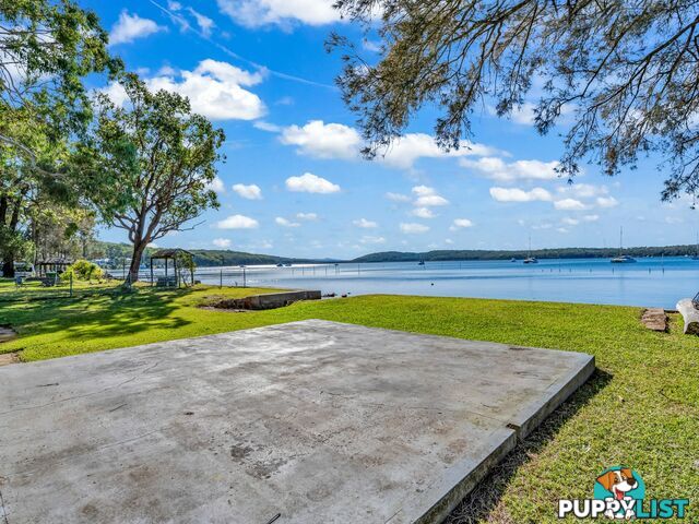 16 Cove Boulevard NORTH ARM COVE NSW 2324