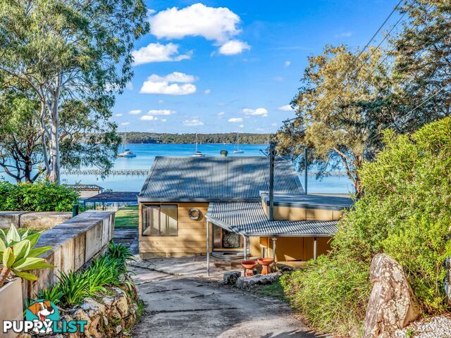 16 Cove Boulevard NORTH ARM COVE NSW 2324