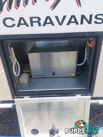 2017 Spinifex Caravans NOMADiX