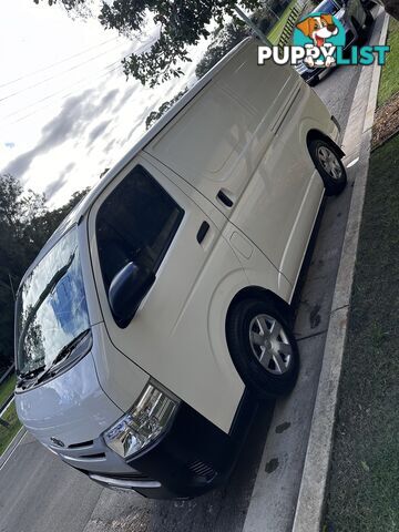 Toyota Van