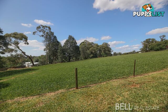 2 Russell Road GEMBROOK VIC 3783