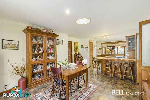 6 Clearbrook  Road CLEMATIS VIC 3782