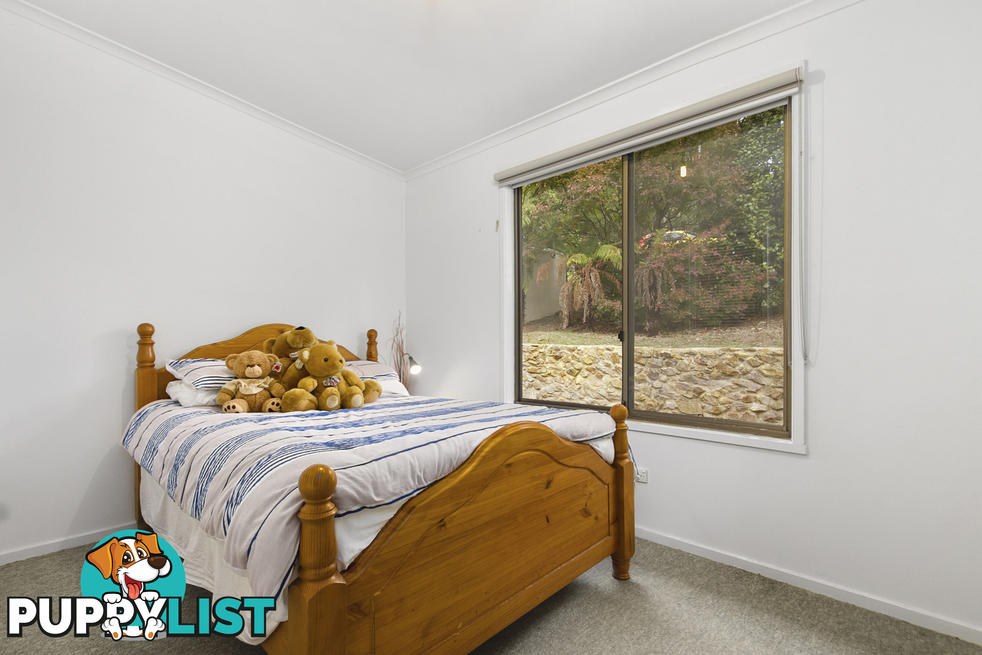 9 Brisbanes Road COCKATOO VIC 3781