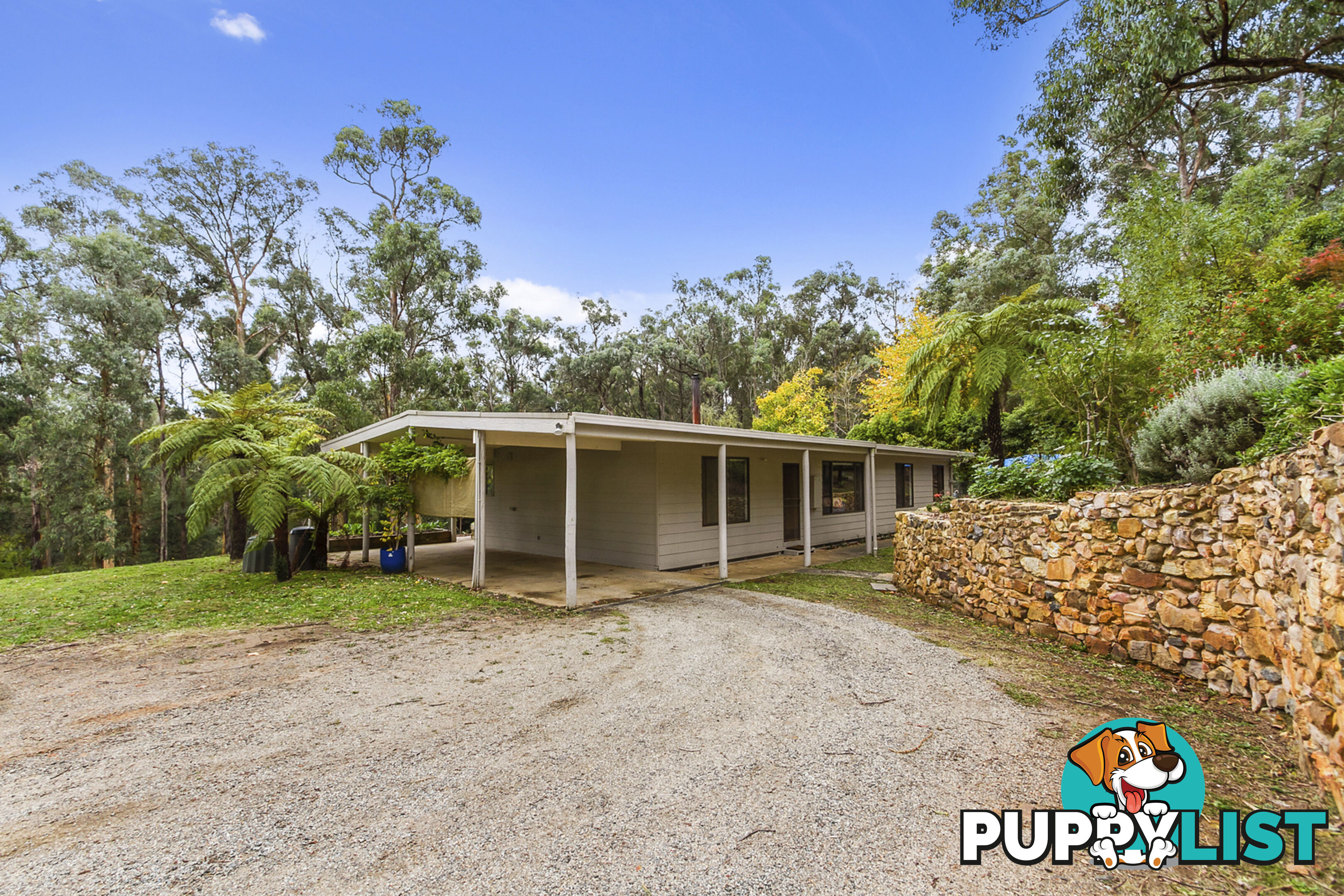 9 Brisbanes Road COCKATOO VIC 3781