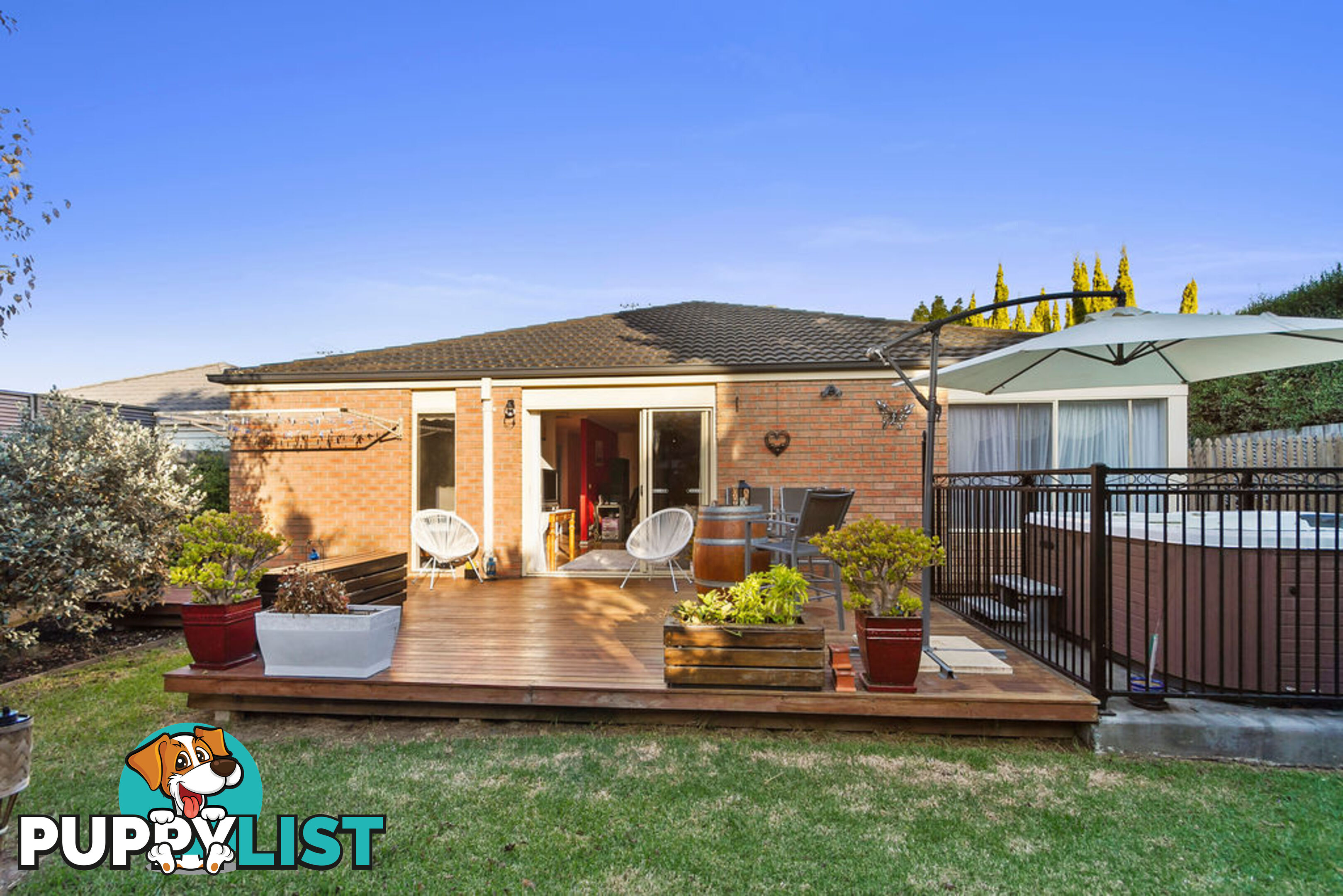 11 Tuileries Rise NARRE WARREN SOUTH VIC 3805