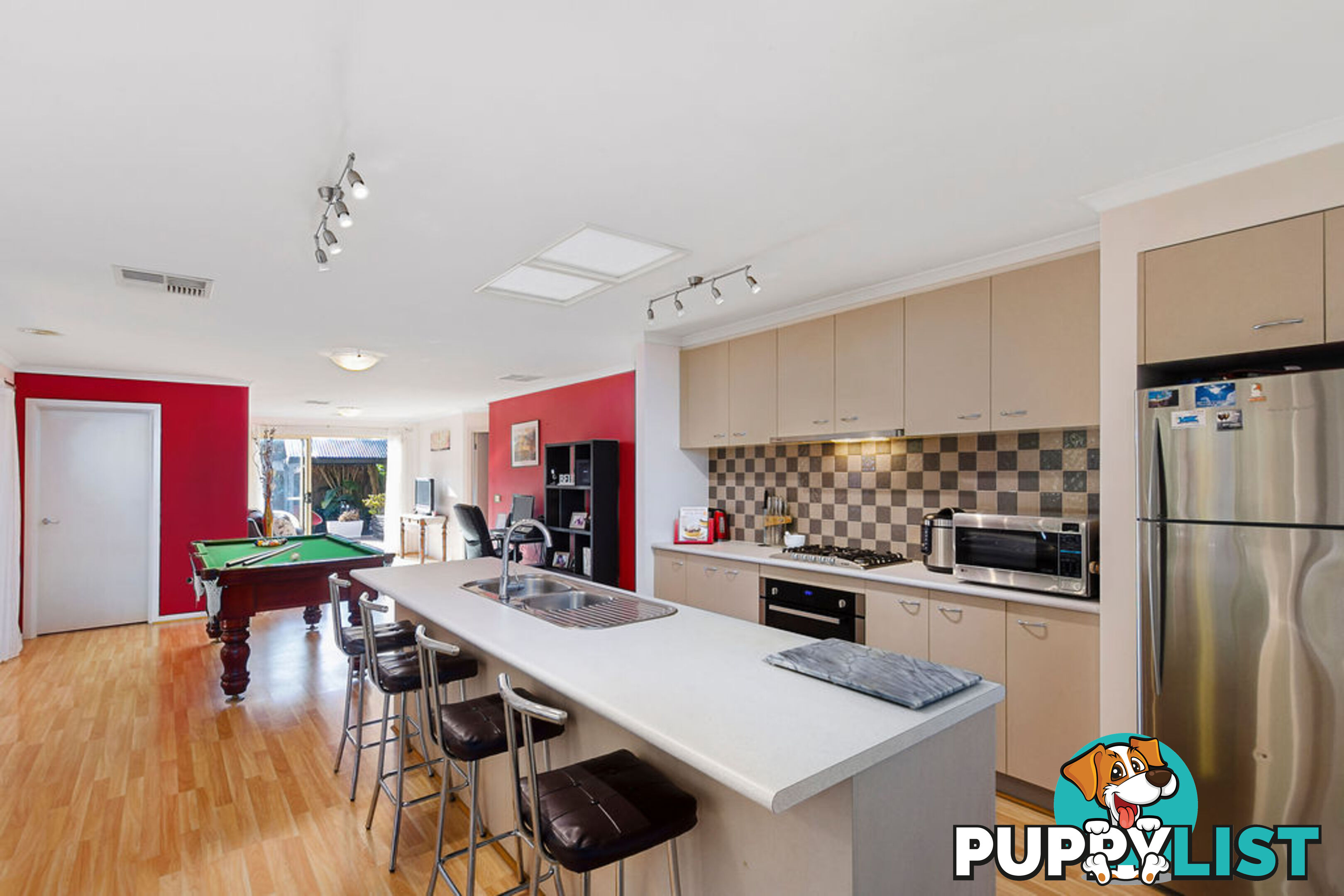 11 Tuileries Rise NARRE WARREN SOUTH VIC 3805