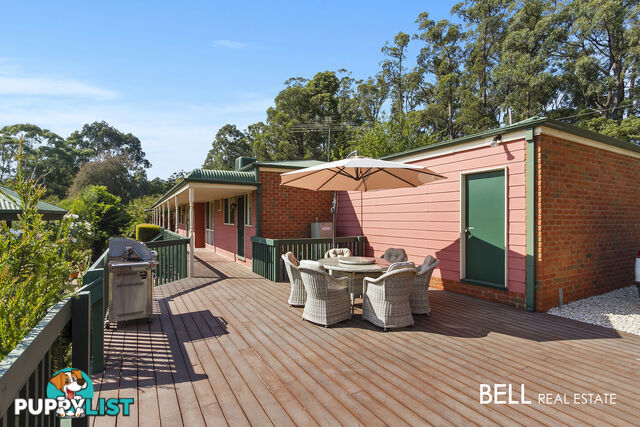 13 Old Gembrook Road EMERALD VIC 3782