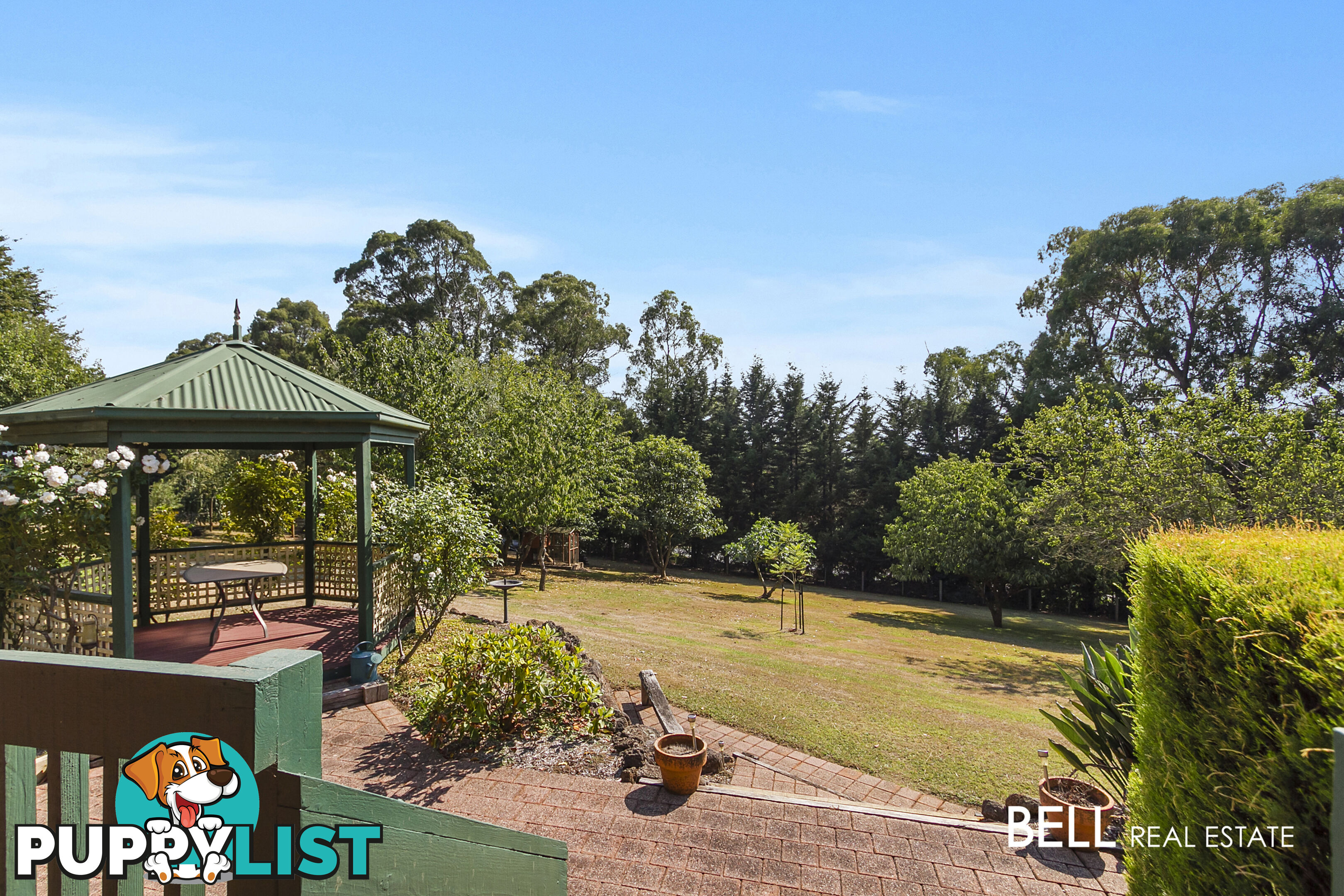 13 Old Gembrook Road EMERALD VIC 3782