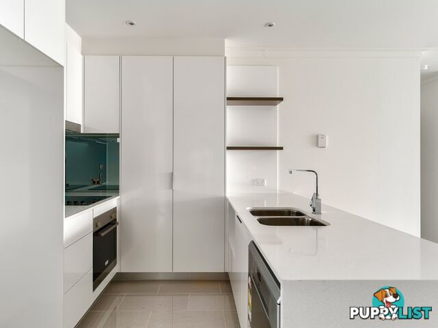 C102/8 Lochaber St DUTTON PARK QLD 4102