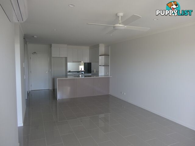 C102/8 Lochaber St DUTTON PARK QLD 4102